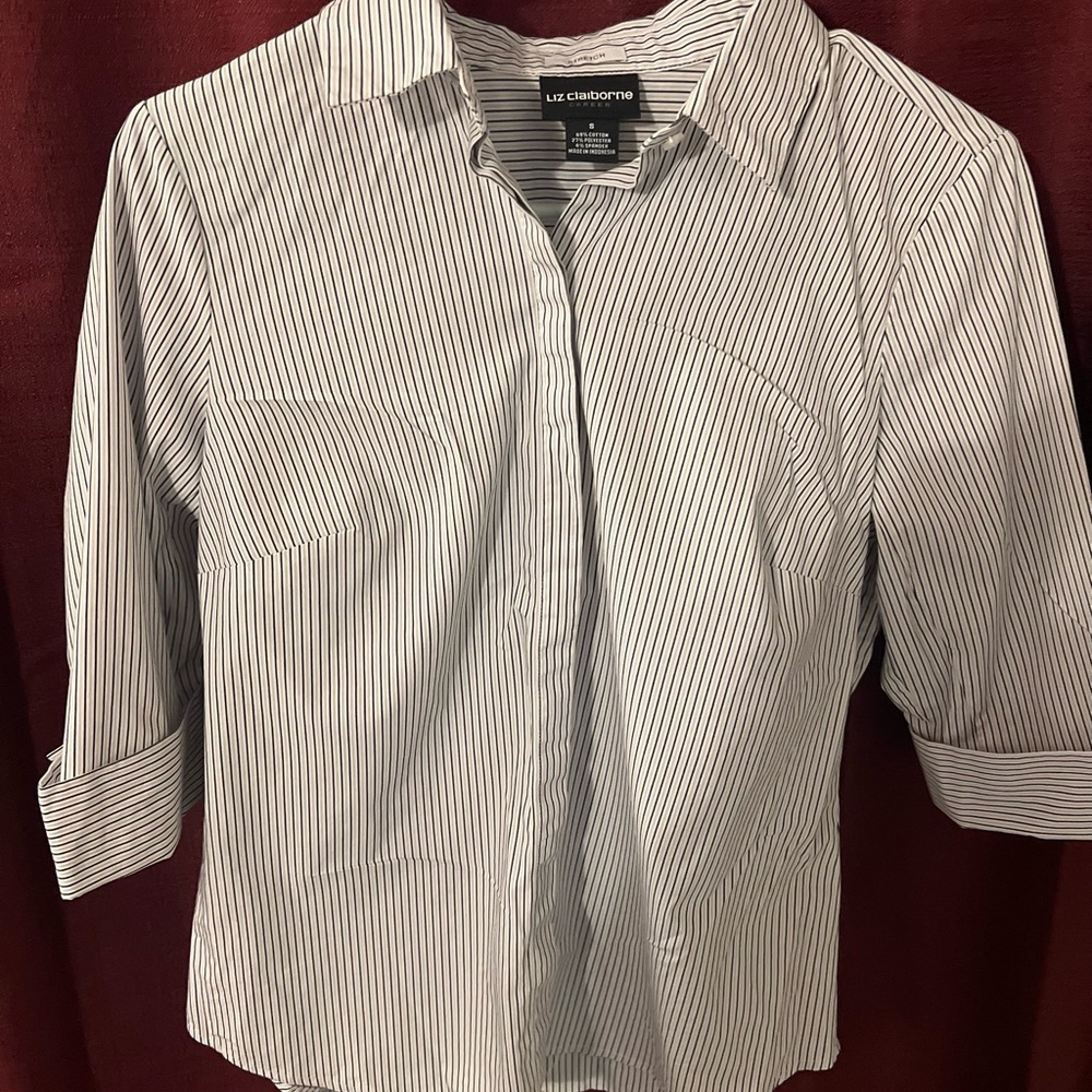 Liz Claiborne Button up